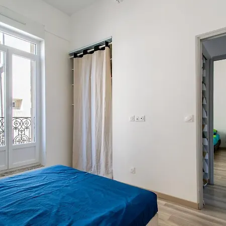 Rue Du Bas Des Allees Paul Riquet * Béziers